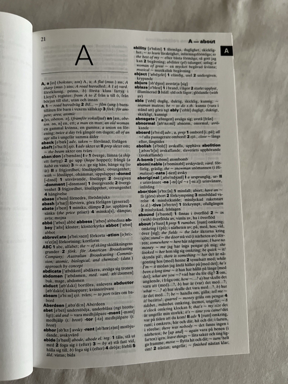 Prismas Engelska Ordbok (Engelsk-Svensk and Svensk-Engelsk) Dictionary Swedish