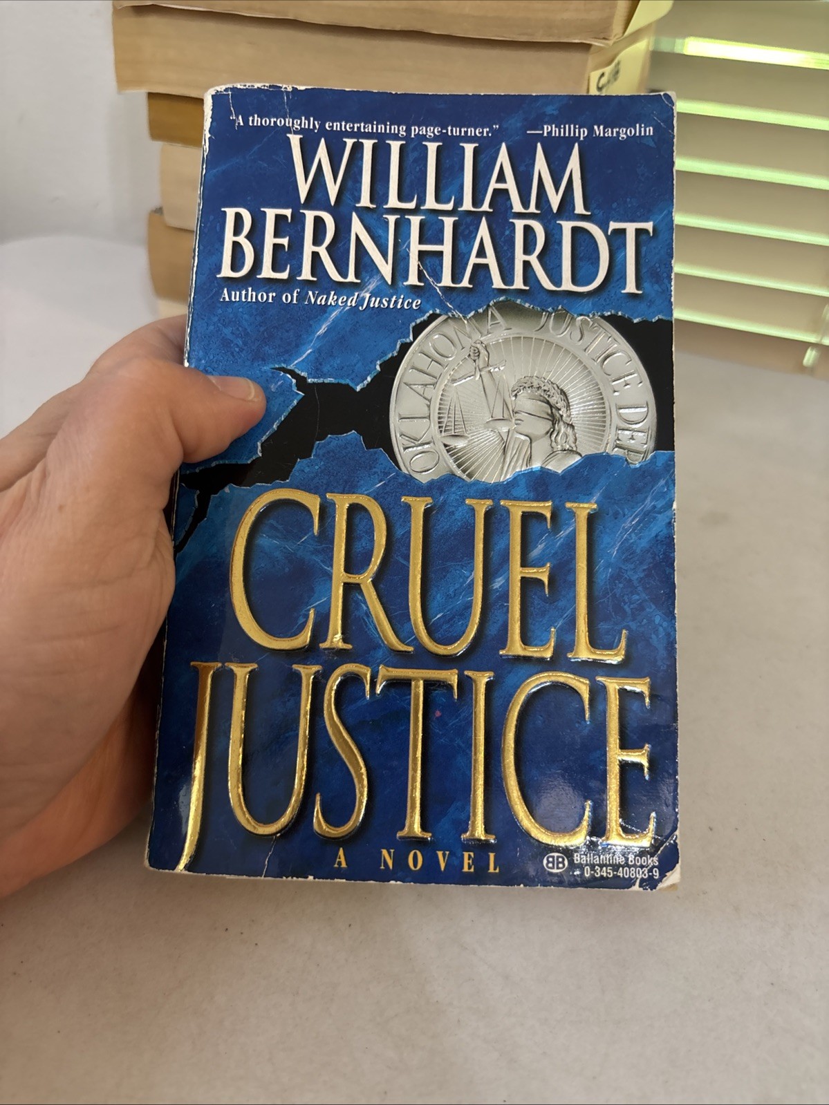 Lot of 10 – Legal Thriller – Mixed authors – Paperback – Free Shipping