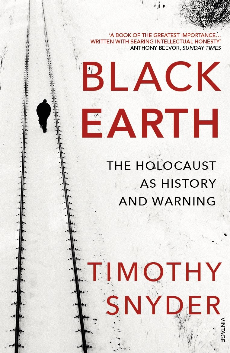 Black Earth – paperback Timothy Snyder