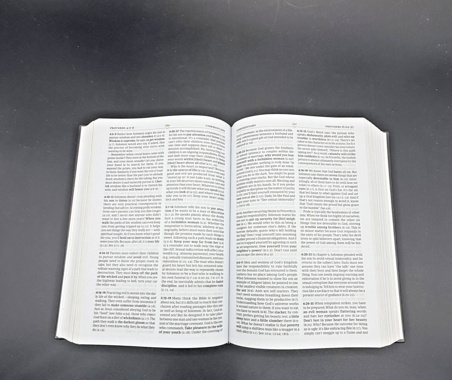 Tony Evans Bible Commentary HC 2019 CSB Holman – Kingdom Agenda Study