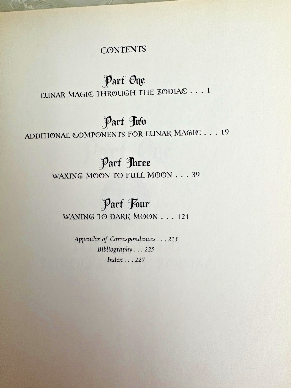 Mansions of the Moon for the Green Witch by Ann Moura 2010 Paperback 230 Pages