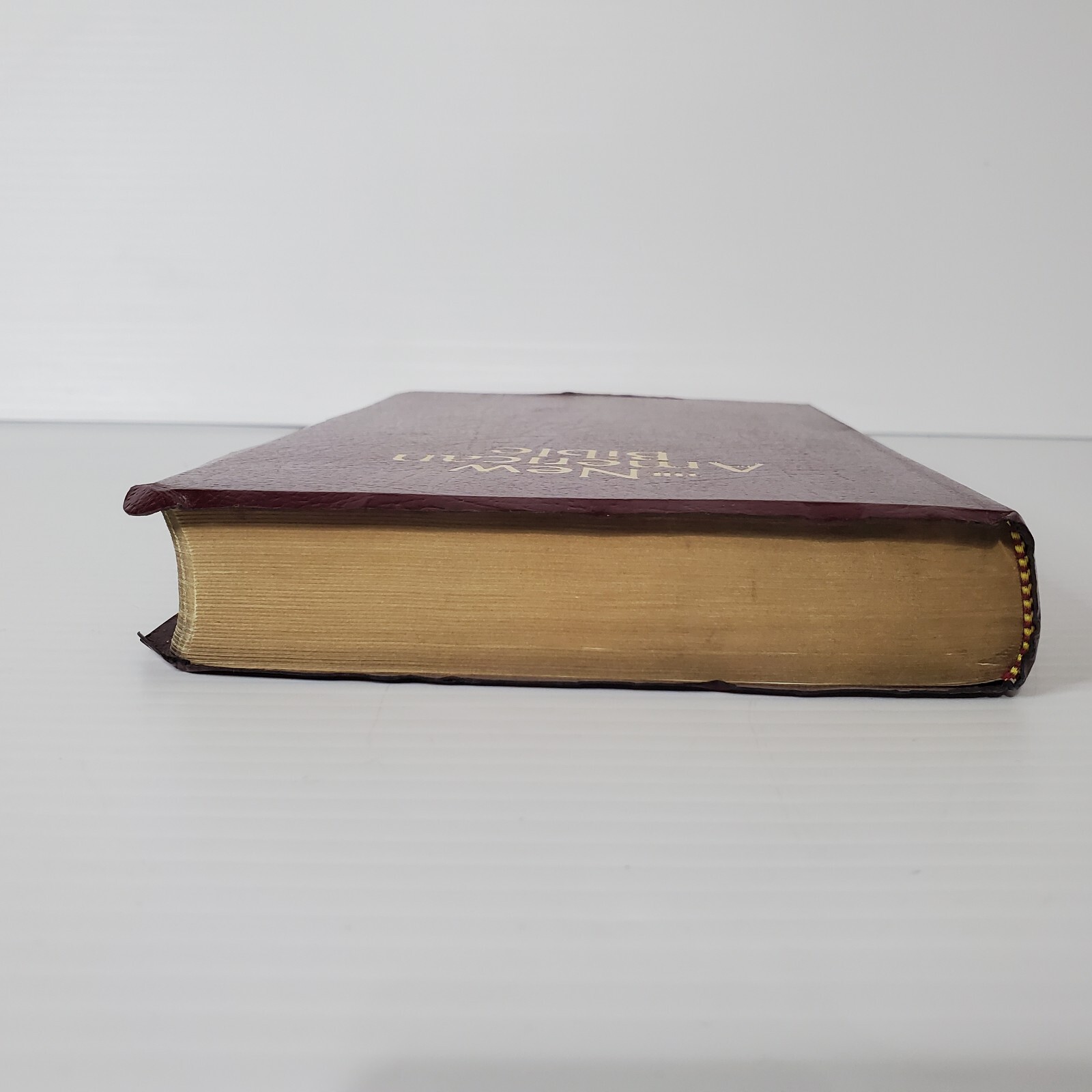 The New American Bible Catholic Red Letter Edition Hardcover 2011 World Press
