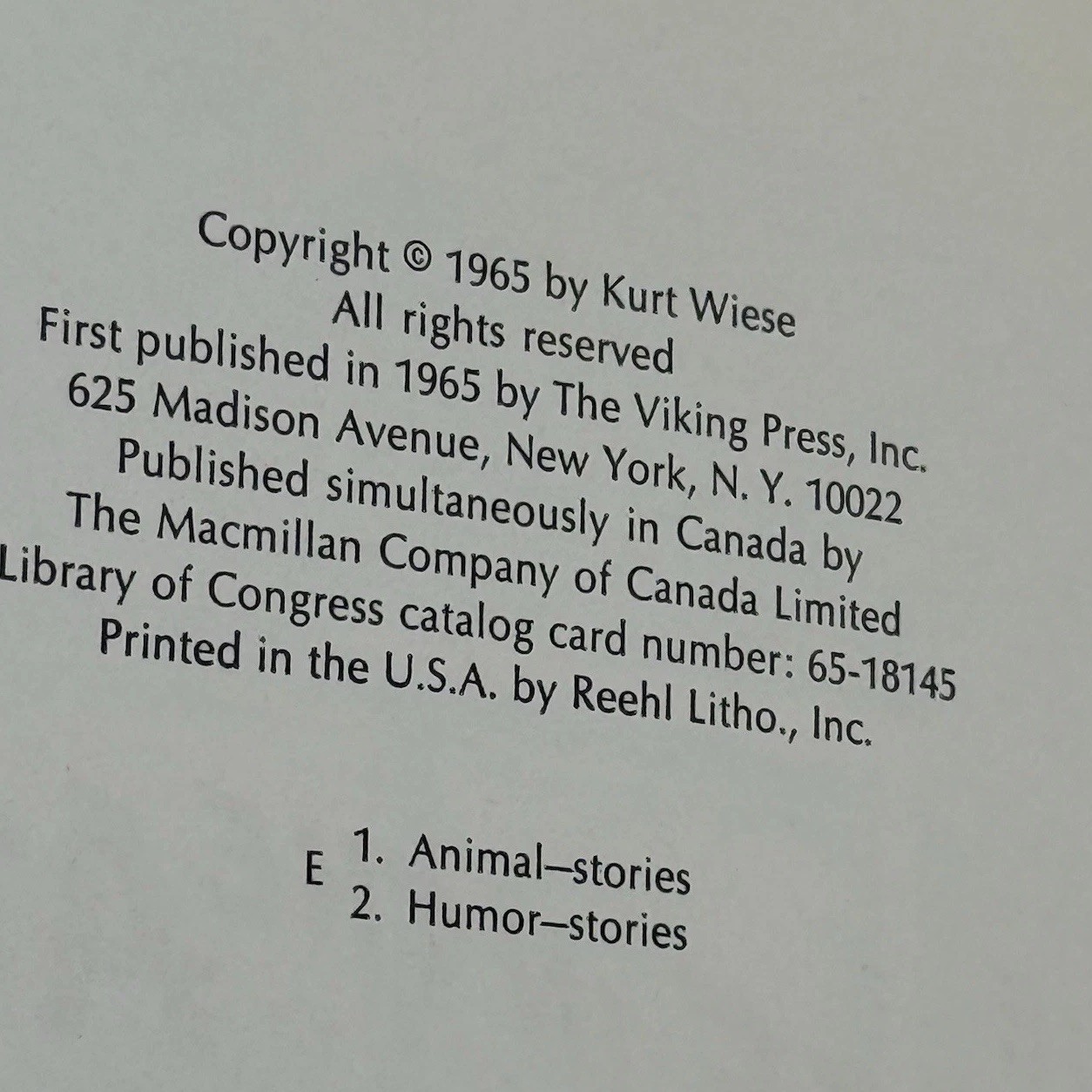 The Thief in the Attic Children’s Book Kurt Wiese Viking Press VTG 1965 HC DJ VG