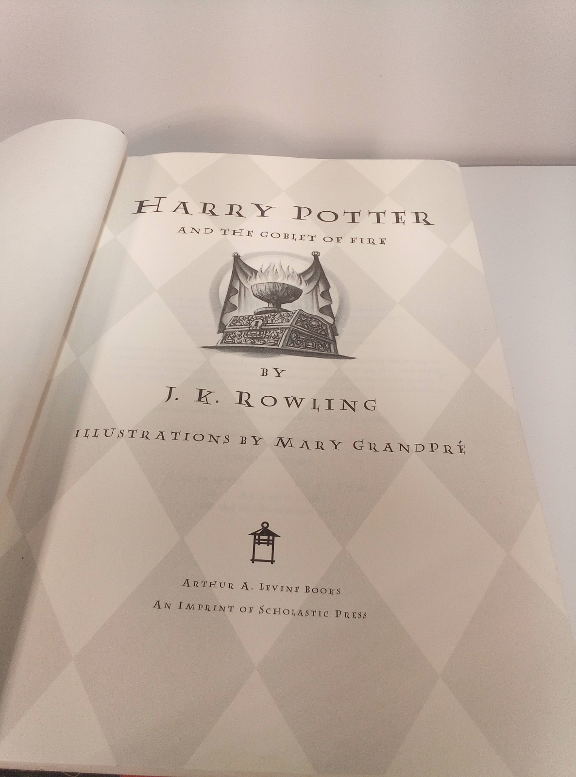 Harry Potter and the Goblet of Fire J.K. Rowling Arthur A. Levine (L-21)