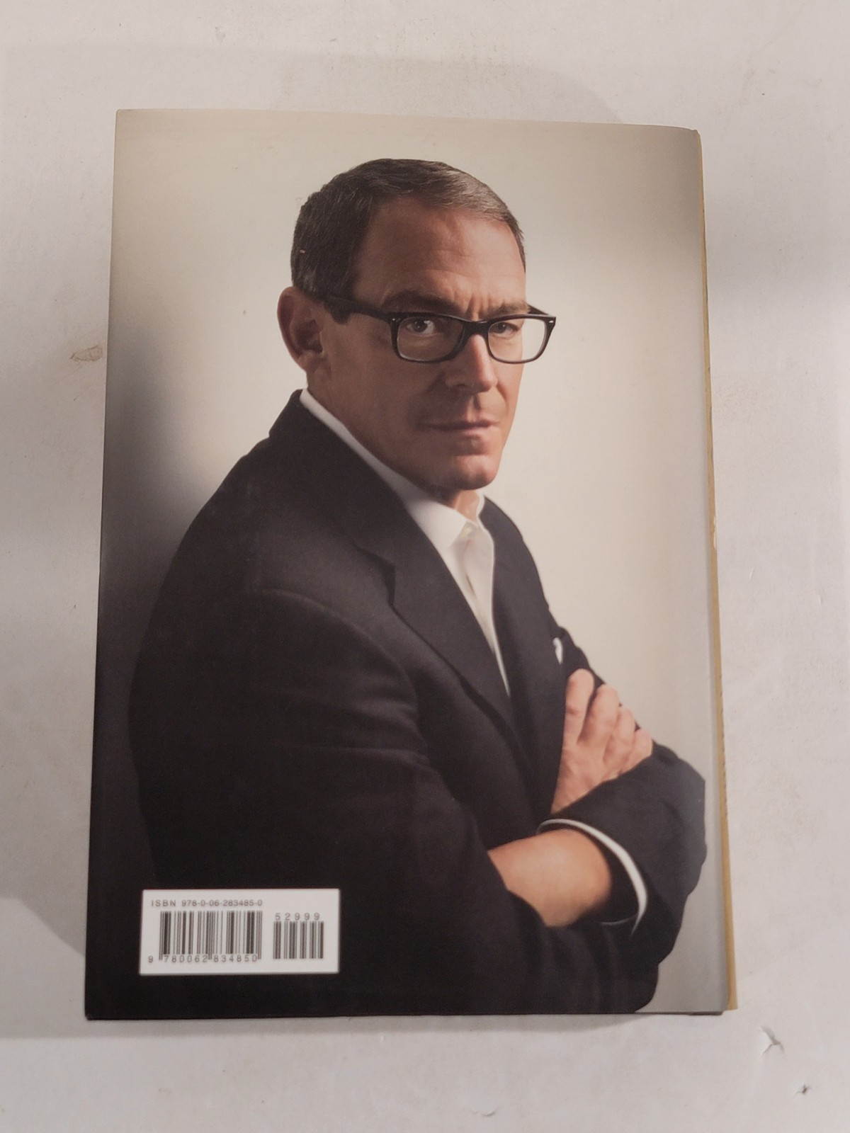 Portrait of an Unknown Woman: A Novel by Daniel Silva – Hardcover, 1st Edition