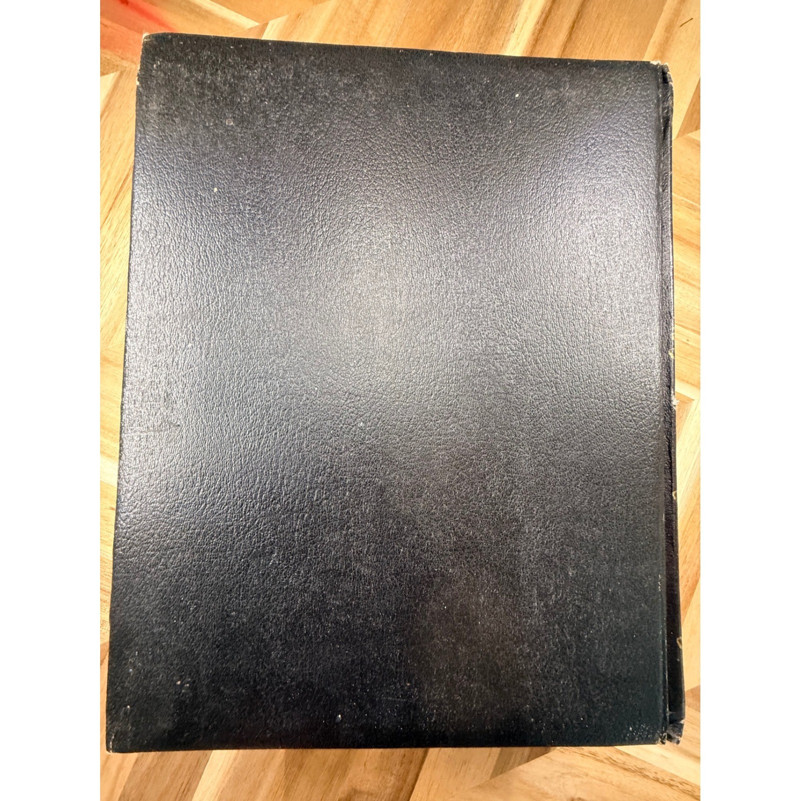 VTG 71 Family Bible Special Blue Ribbon Edition New Standard Reference Bible