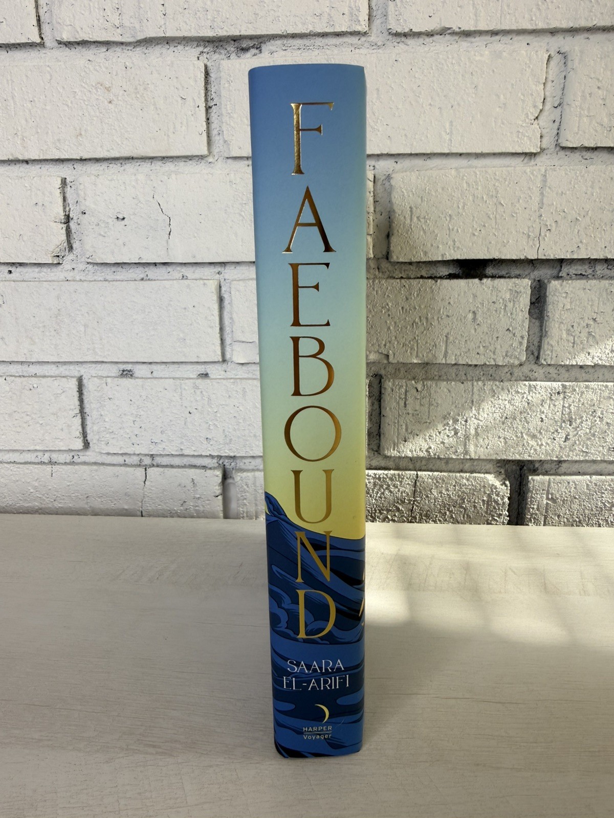 Faebound by Saara El-Arifi FairyLoot Signed Exclusive Edition Sprayed Edges