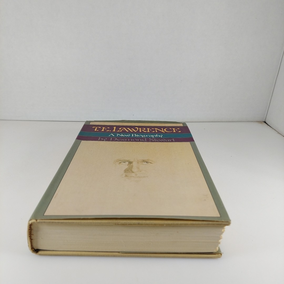 T. E. Lawrence A New Biography Desmond Stewart 1977 Harper & Row 1st Print HCDJ