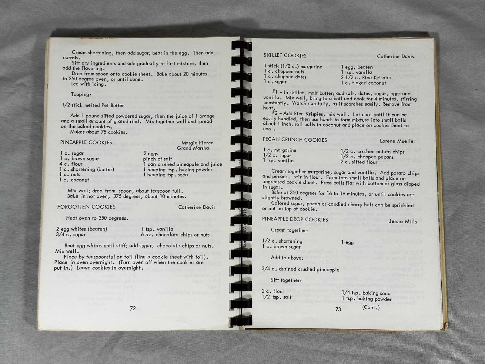 1981 Order of Eastern Star Chapter #397 Spiral Recipe Book Pomegranate Cookery
