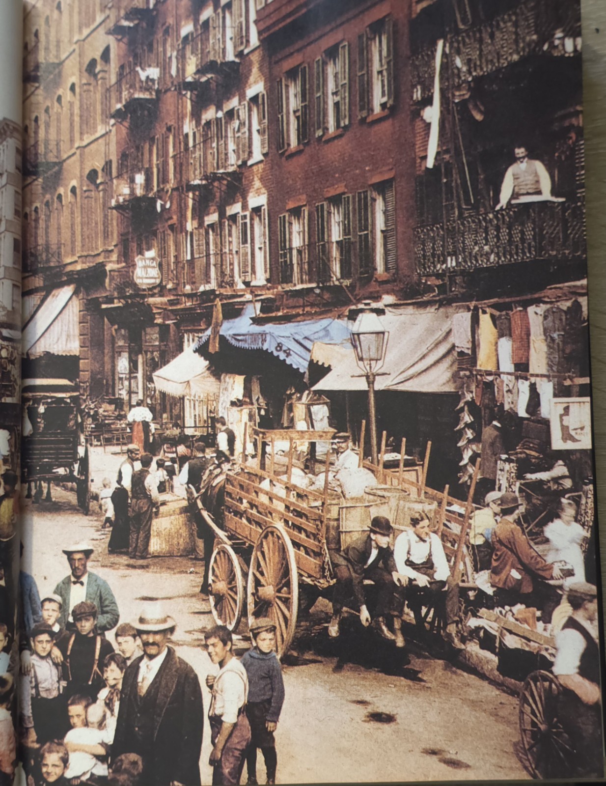 New York: An Illustrated History – Hardcover, by Ric Burns; James – Like New