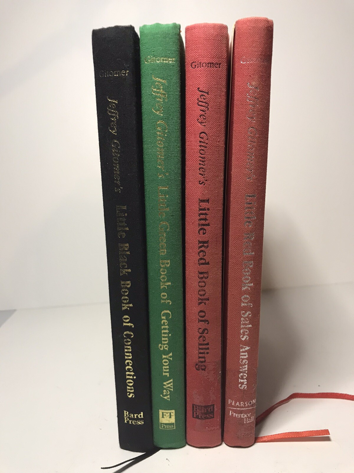 Lot of 4 Jeffrey Gitomer’s Little Books Pre own
