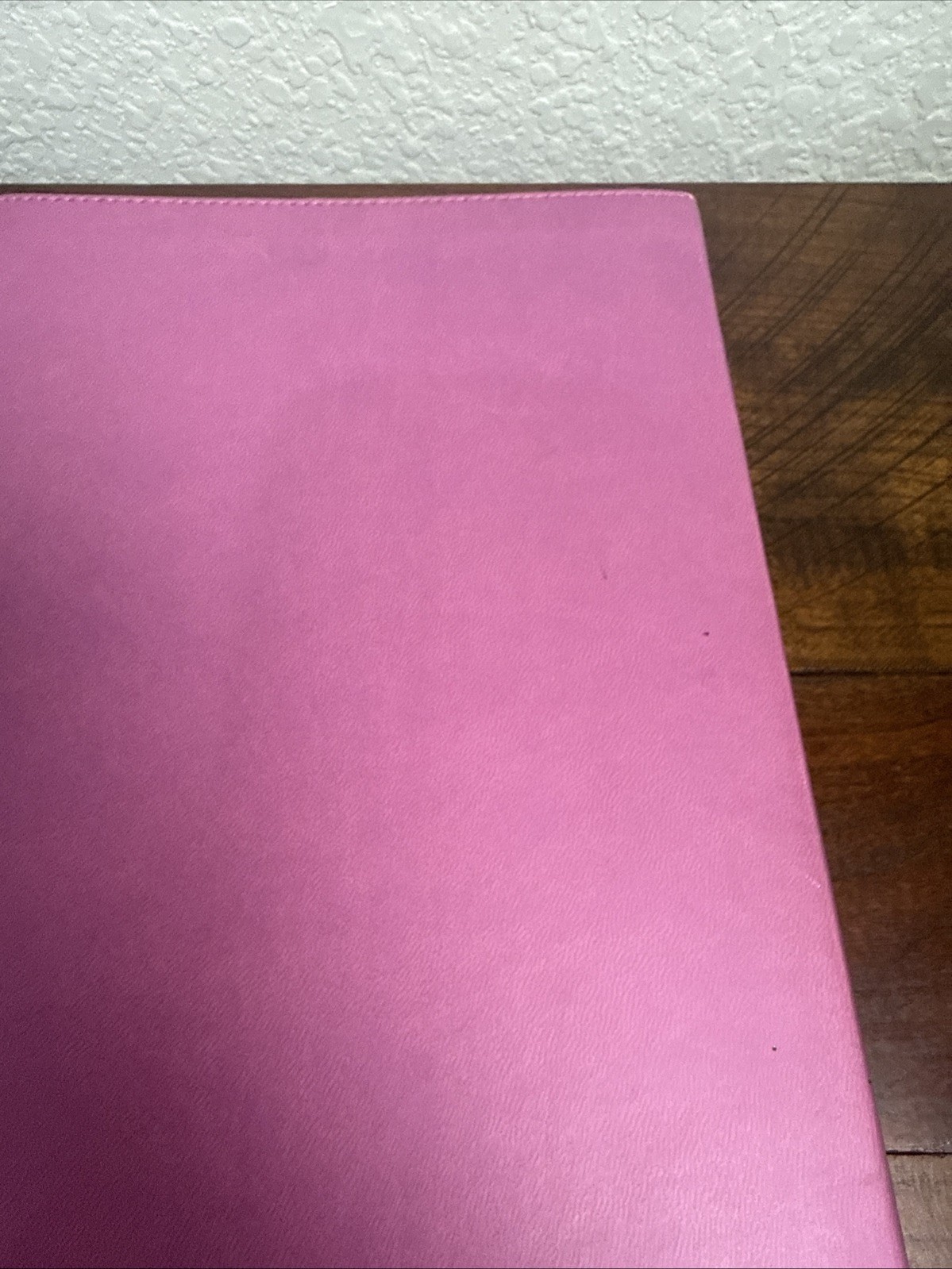 The Holy Bible Thinline NIV New International Version Large Print pink leather