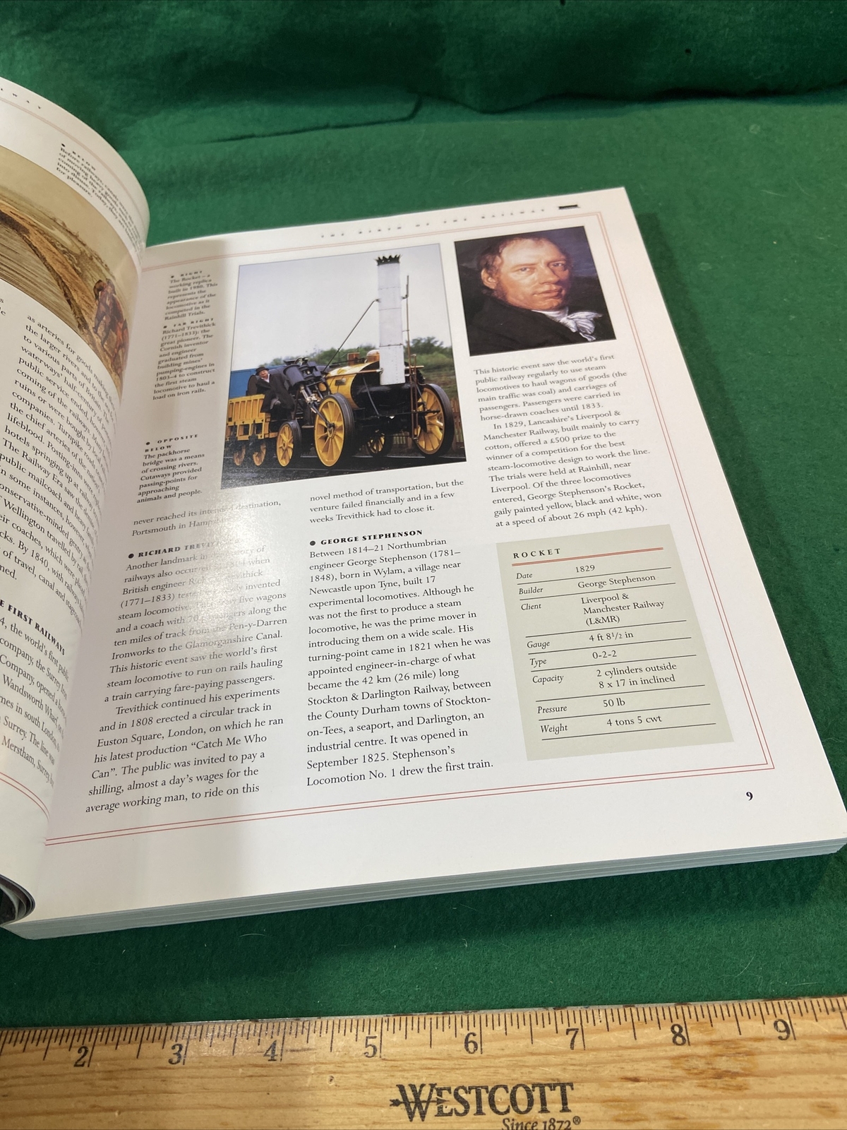 The World Encyclopedia of Locomotives by Garratt, Colin (KJT429)