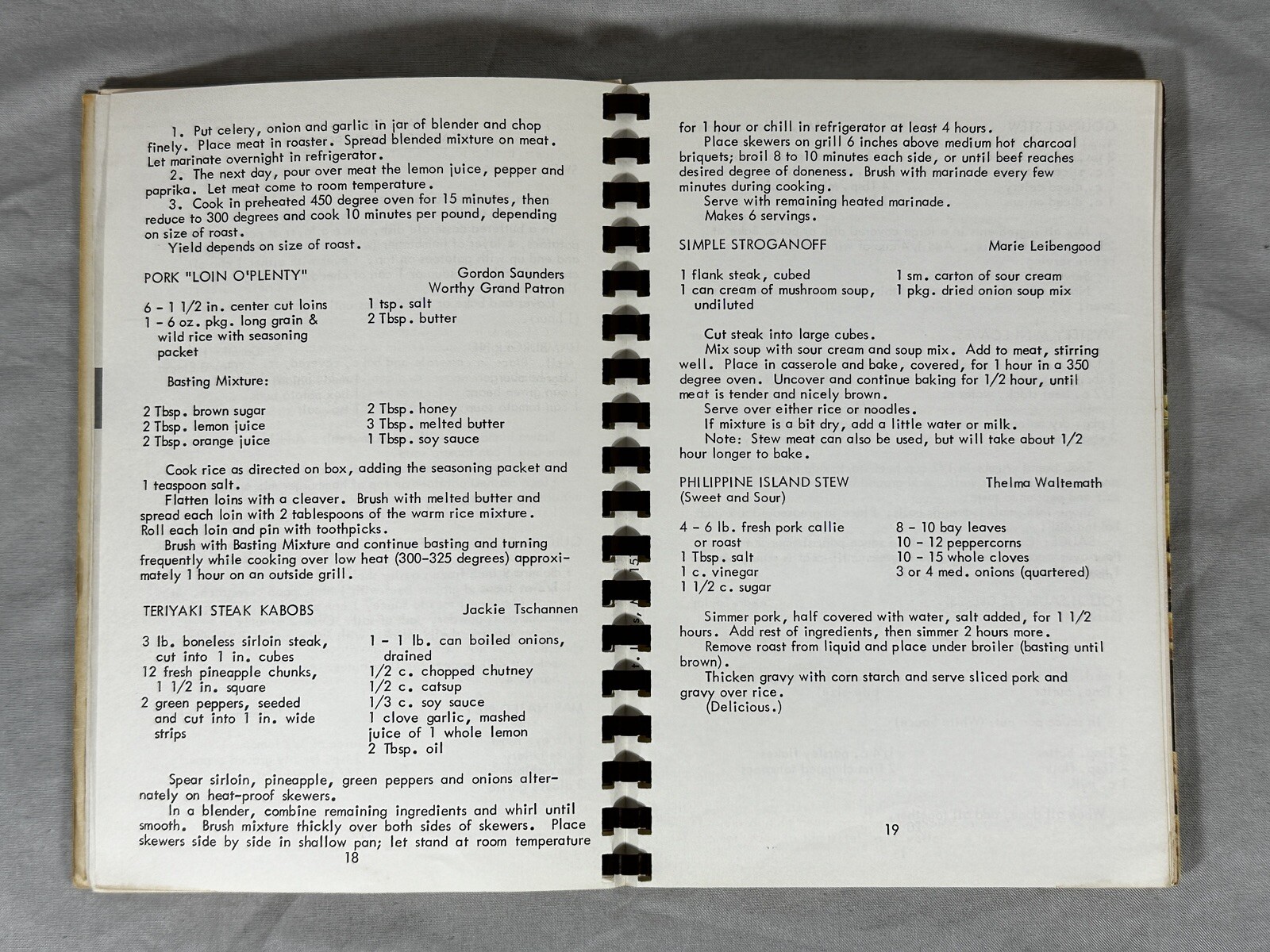 1981 Order of Eastern Star Chapter #397 Spiral Recipe Book Pomegranate Cookery