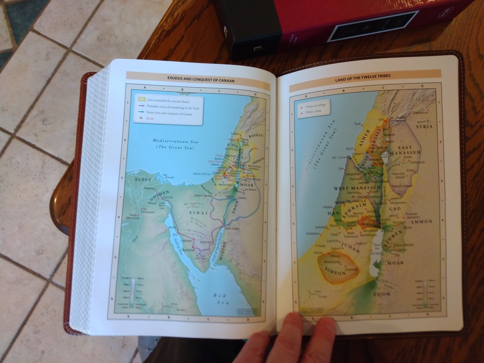 NKJV LARGE PRINT Thinline Reference Bible ~Retail $59.99~ Brown LeatherSoft