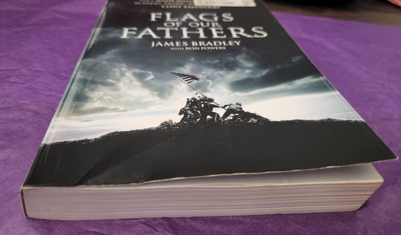 Flags of Our Fathers by James Bradley with Ron Powers (2006, Paperback)