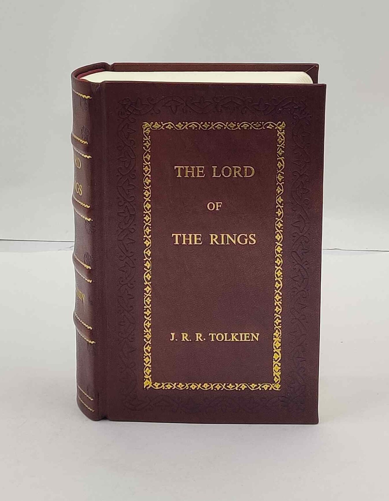 The Lord of the Rings Deluxe Edition [PREMIUM LEATHER BOUND]
