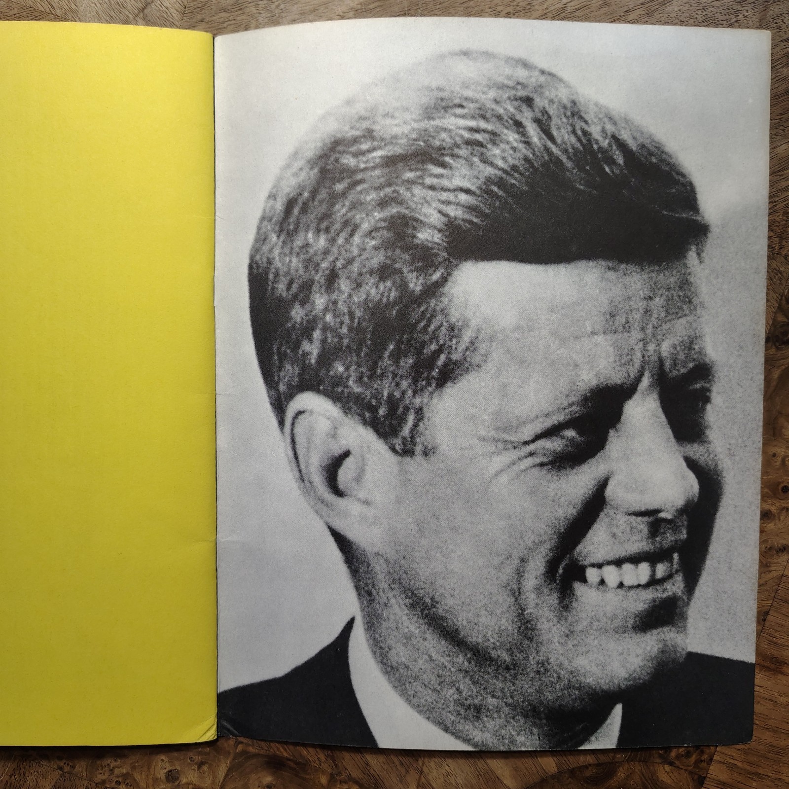 1960’s The Words Of John F Kennedy Max the Printer Robert Willis 24pg Brochure