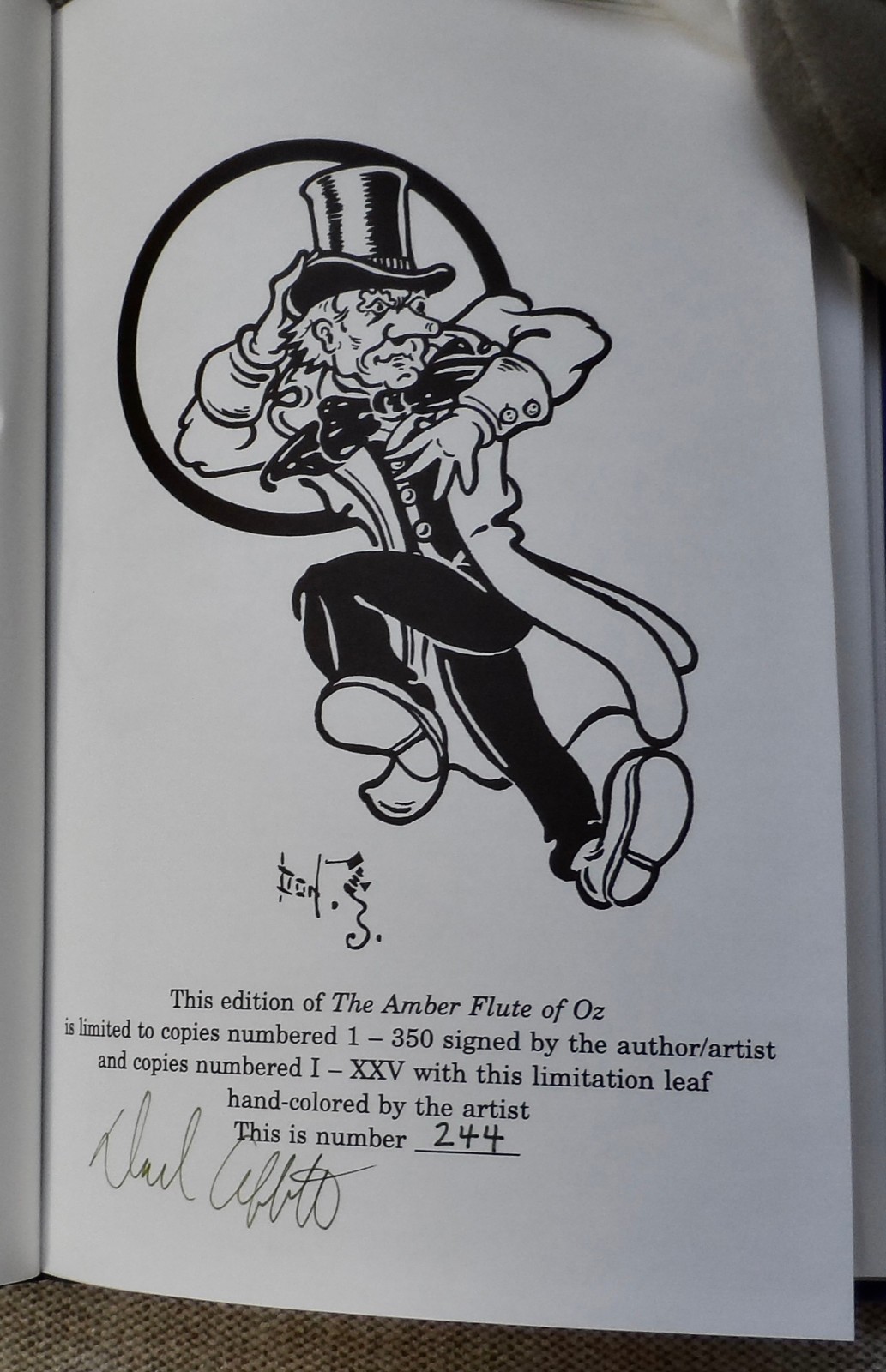 The Amber Flute of Oz by Donald Abbott, Signed Numbered Hardback DJ Wizard of Oz