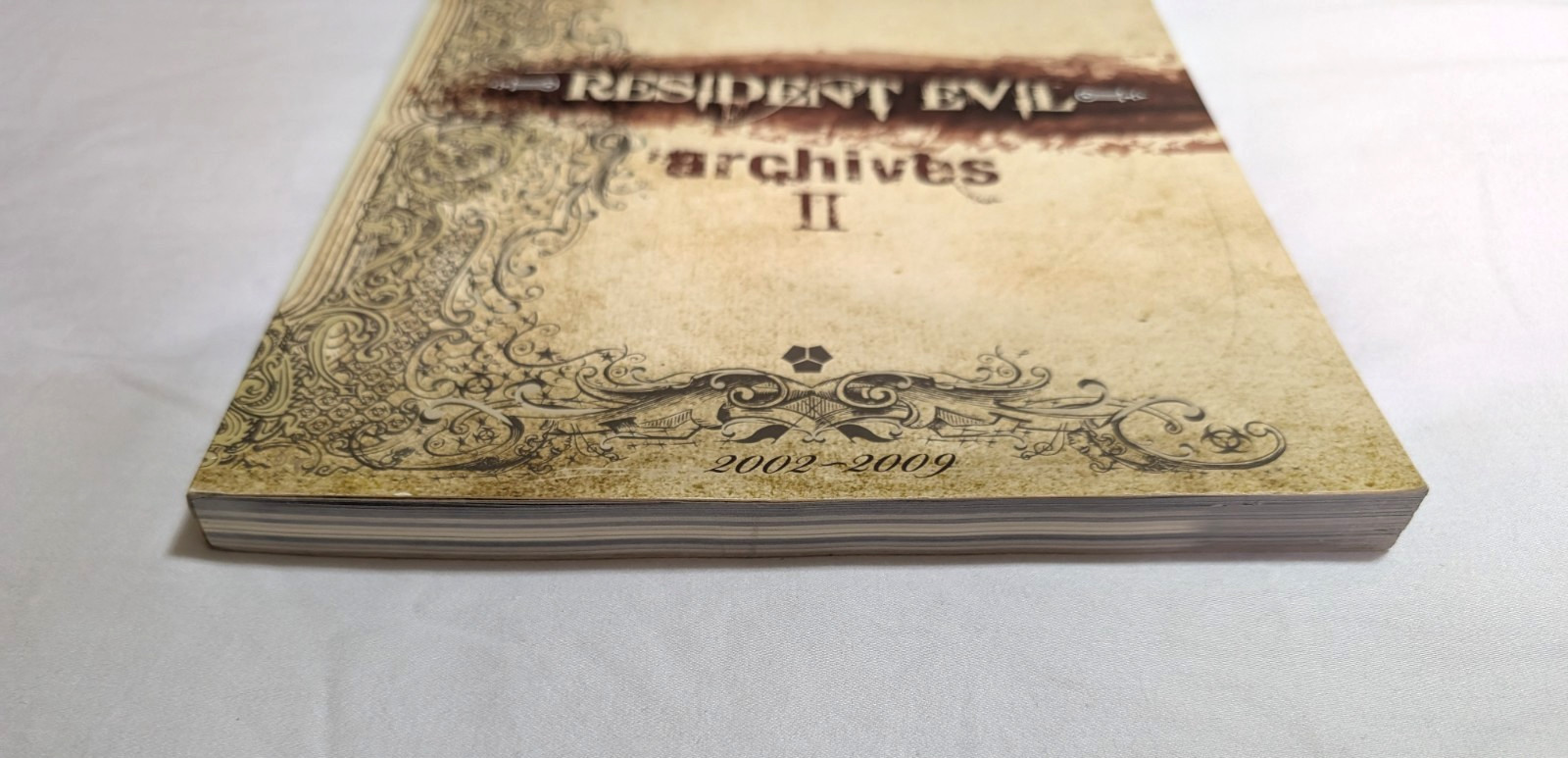 Resident Evil Archives II (2002-2009) BradyGames Hardcover Art Book – Excellent