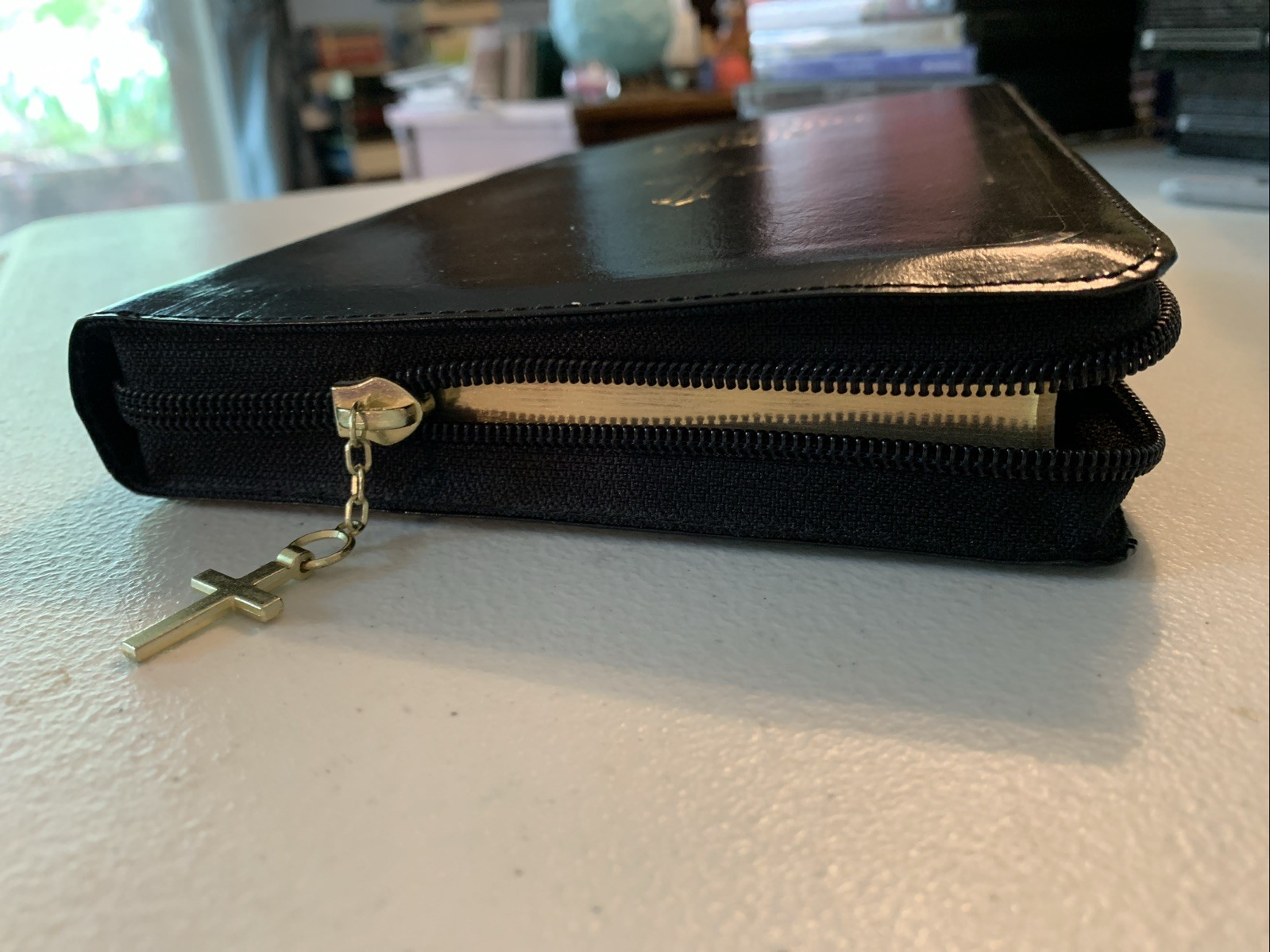 The New Catholic Bible Red Letter Edition Catholic World Press Black Zip Around