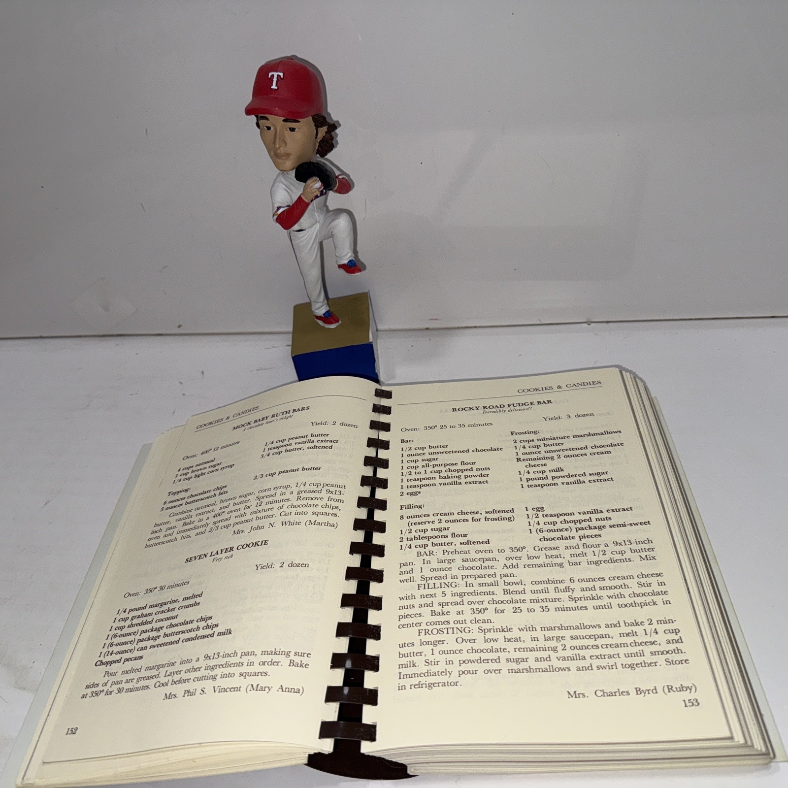 A TASTE OF GEORGIA 1994 Newman Junior Service League COOKBOOK Recipes