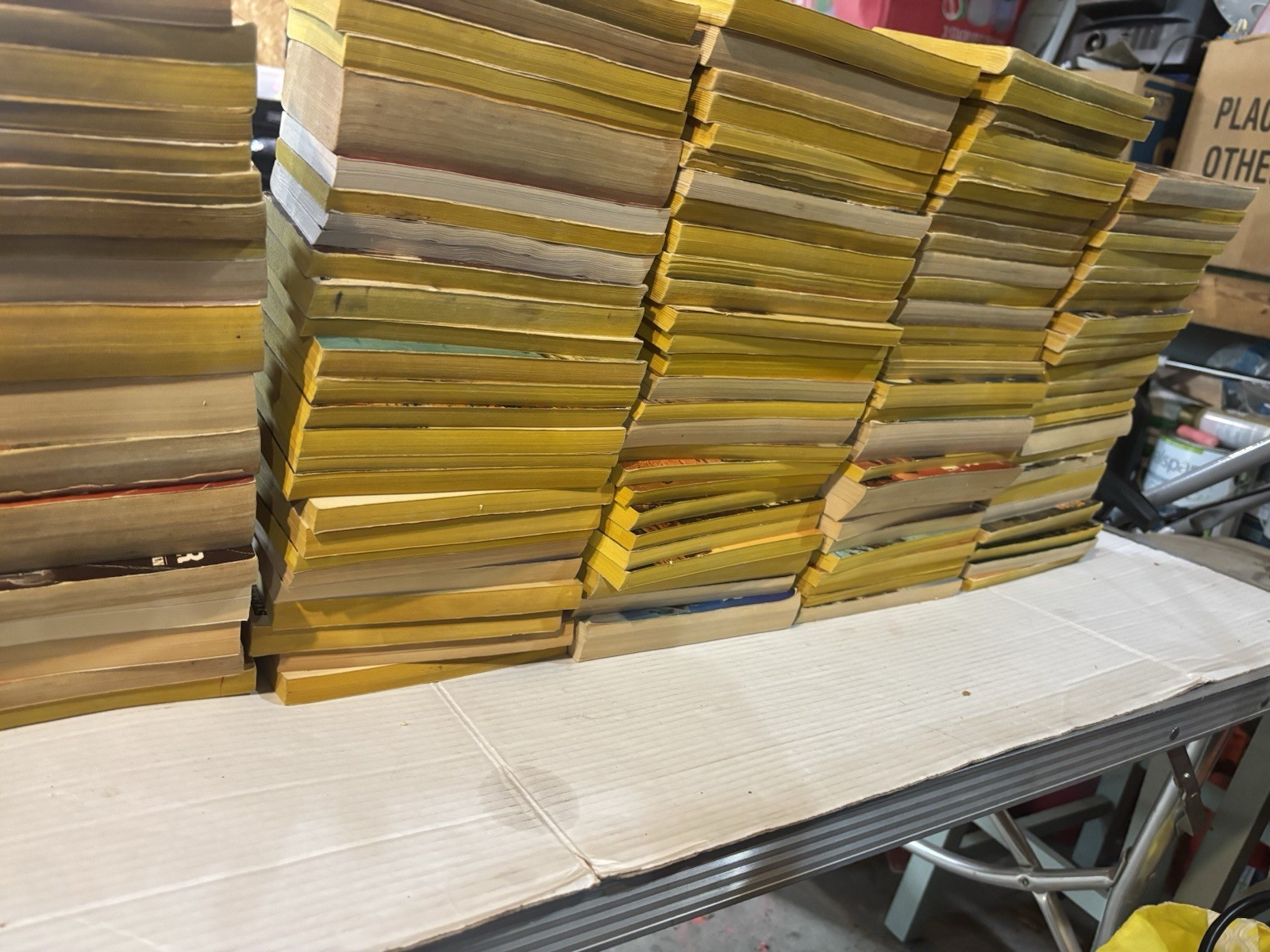 Huge Louis L’Amour Lot of 150 Western Paperback Books Vintage Collection