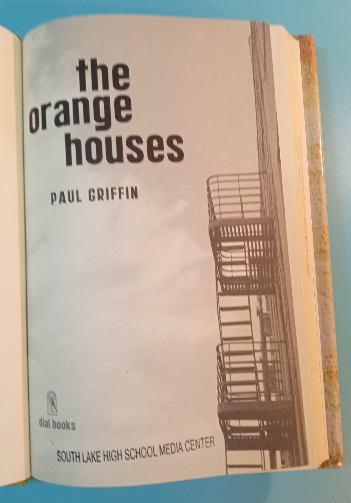 The Orange Houses. Book. Paul Griffin. Library Book. 2009. 147 Pages