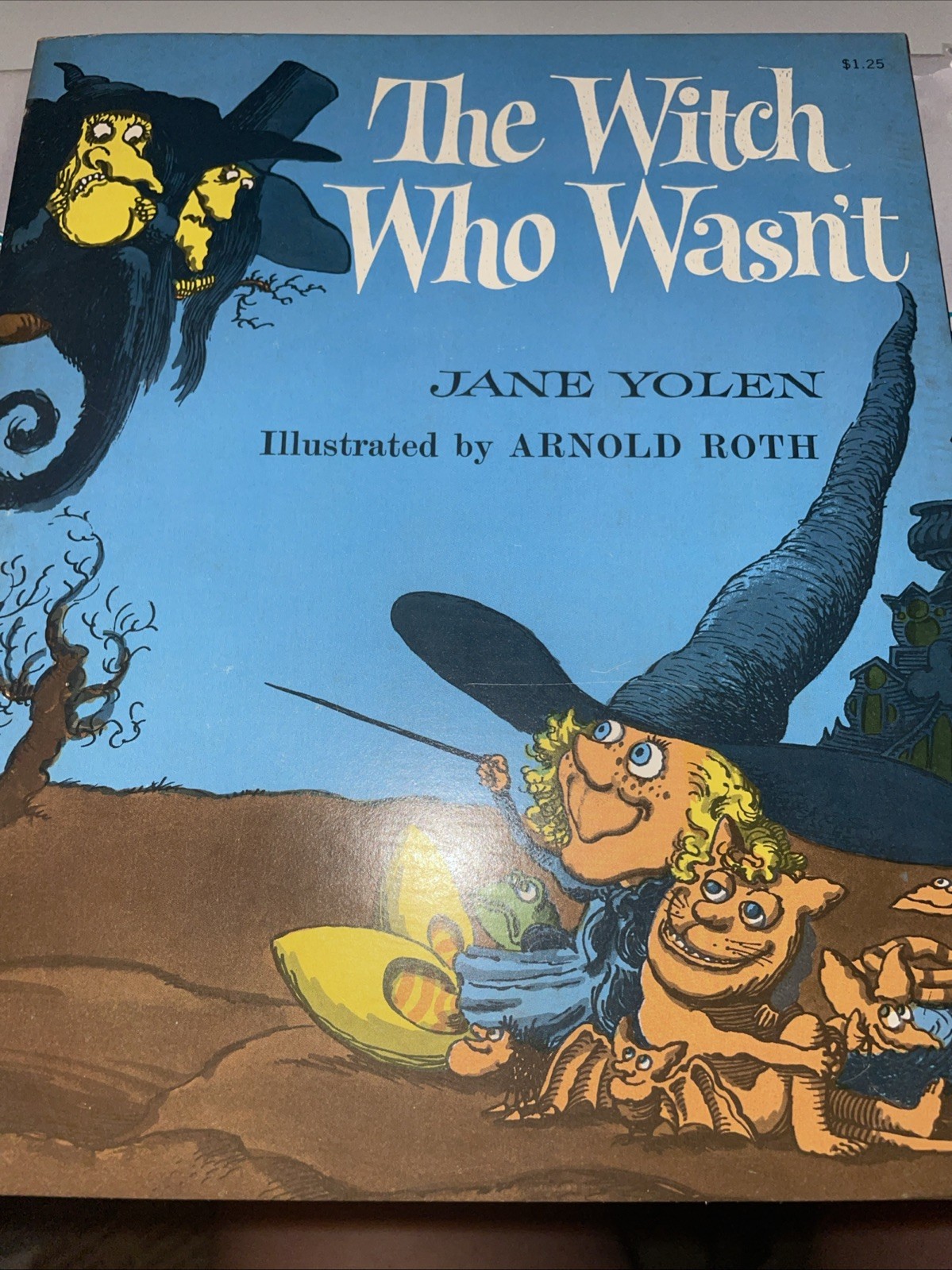 Vintage The Witch Who Wasn’t by Jane Yolen Paperback Book 1964 BRAND NEW MINT