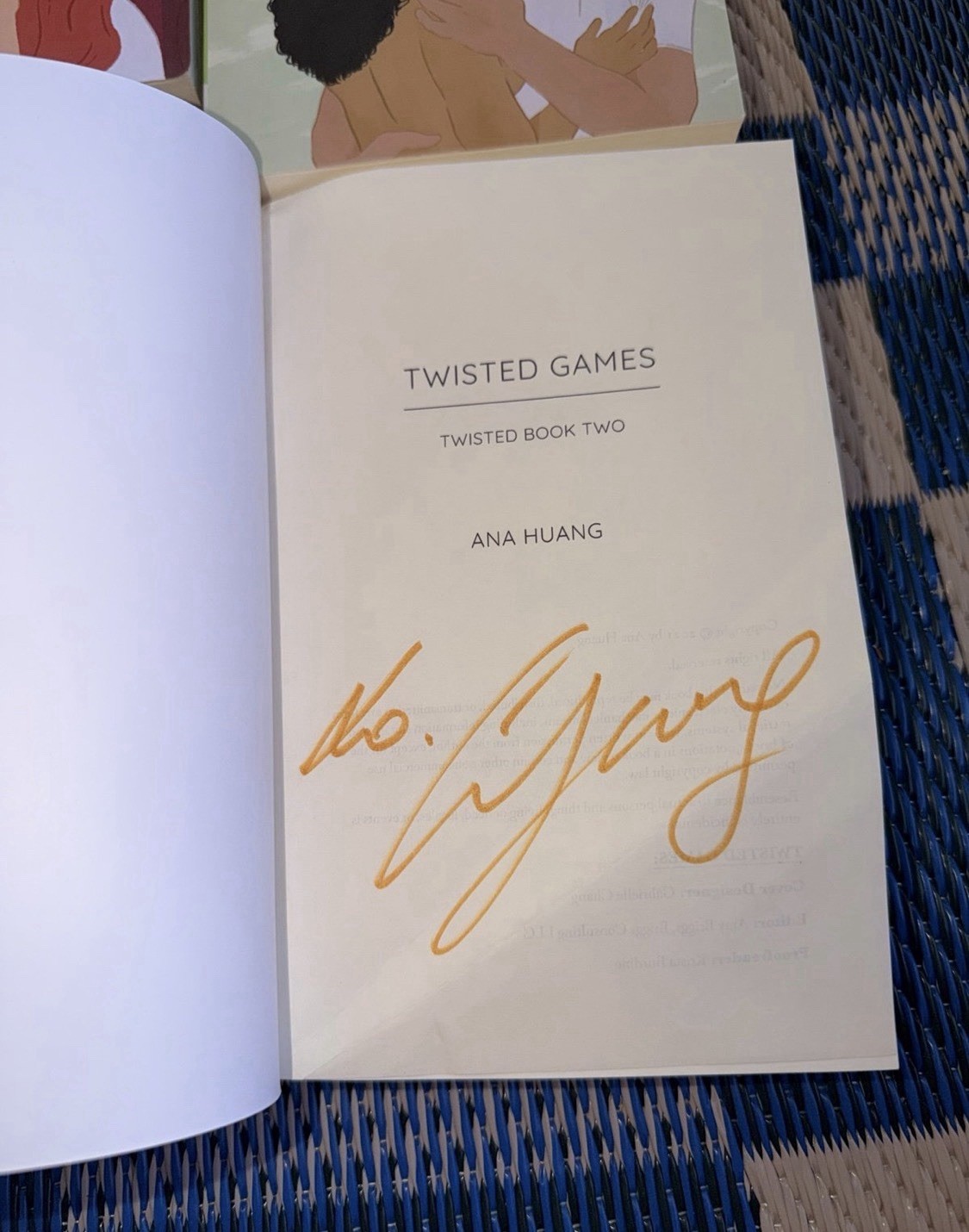 Ana Huang – Twisted Games (Signed, Steamy Lit Special Edition)