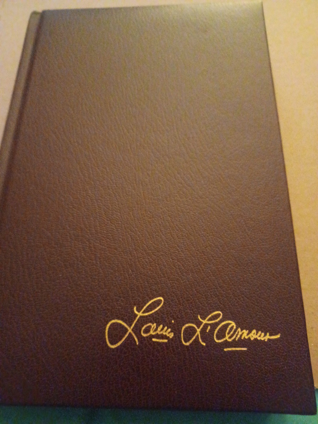 Louis L’Amour Leatherette Hard/Padded Cover The Daybreakers Western Collectable