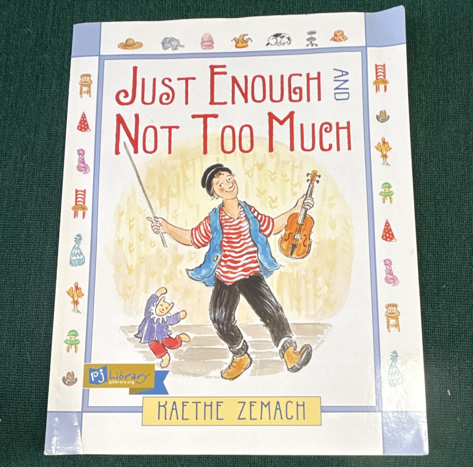 Just Enough and Not Too Much Kaethe Zemach Paperback Arthur A. Levine Illustrat…