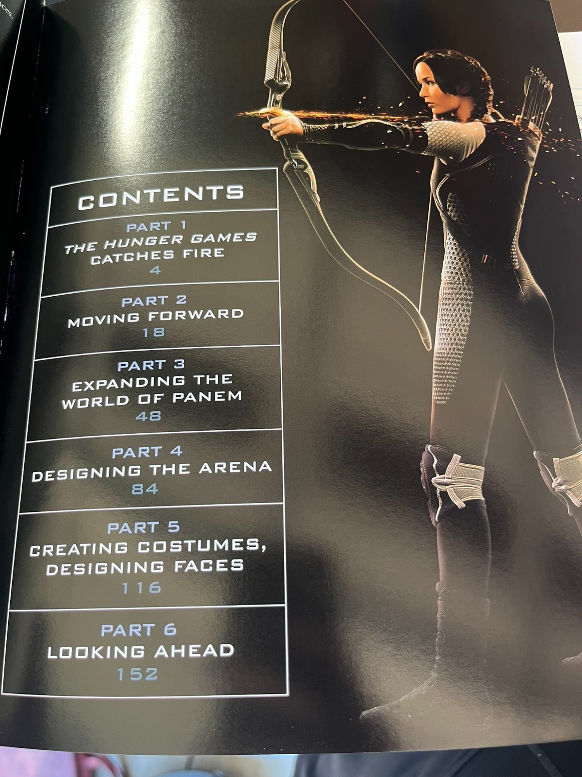 The Hunger Games: Catching Fire Official Illustrated Movie Companion Brand New