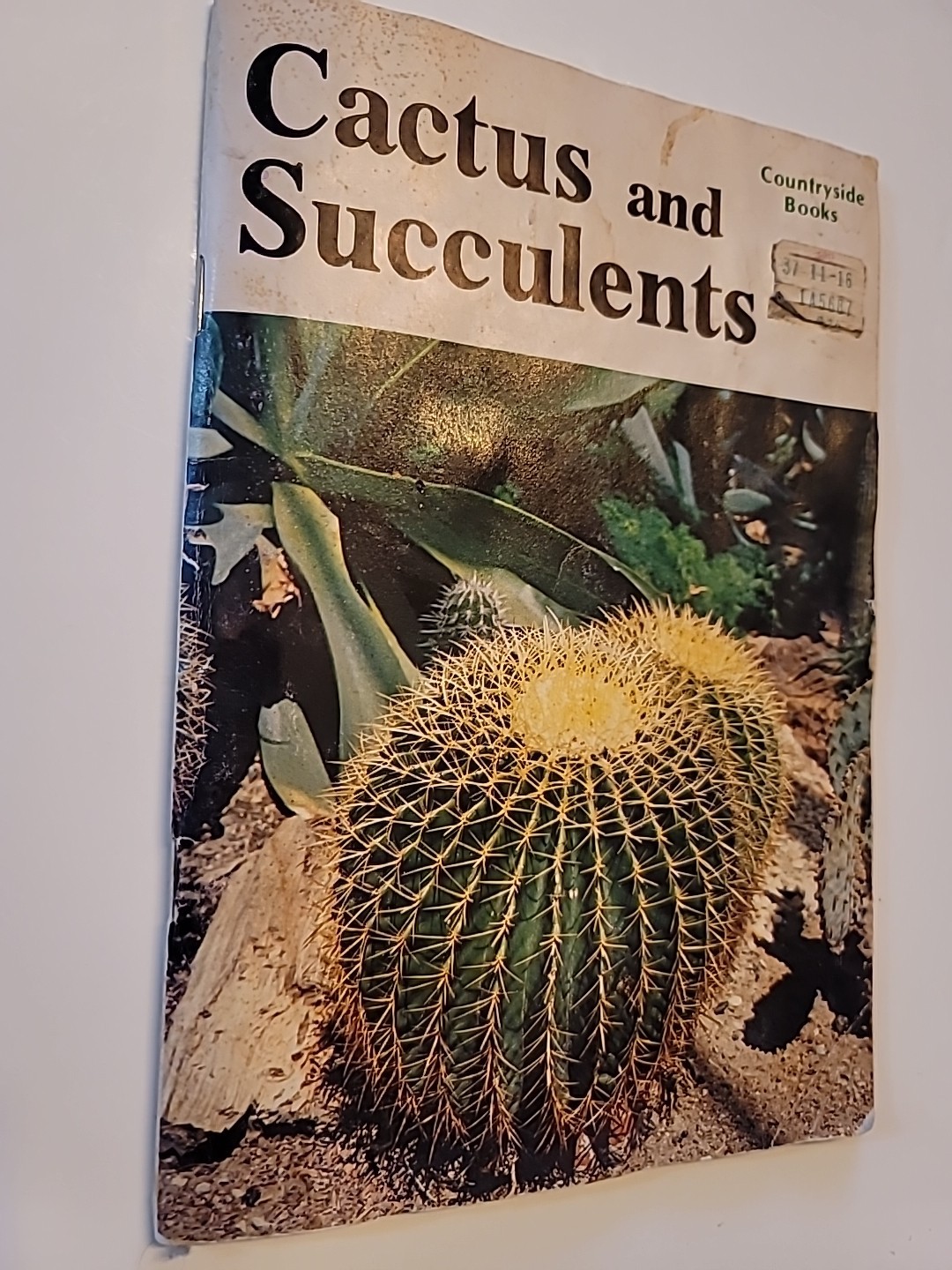 Cactus And Succulents Countryside Books 1976 Edition