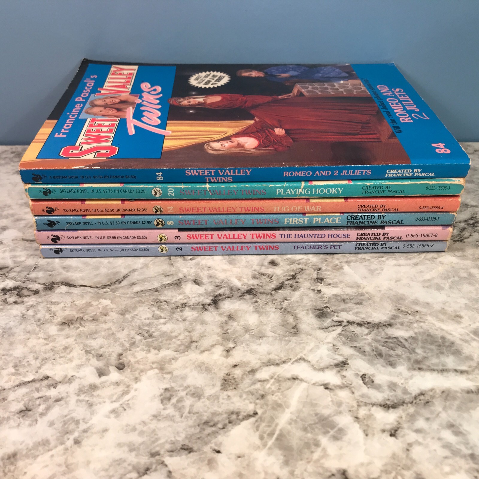 Lot of ( 6 ) Sweet Valley Twins Paperbacks #2,#3,#8,#14,#84 and #20