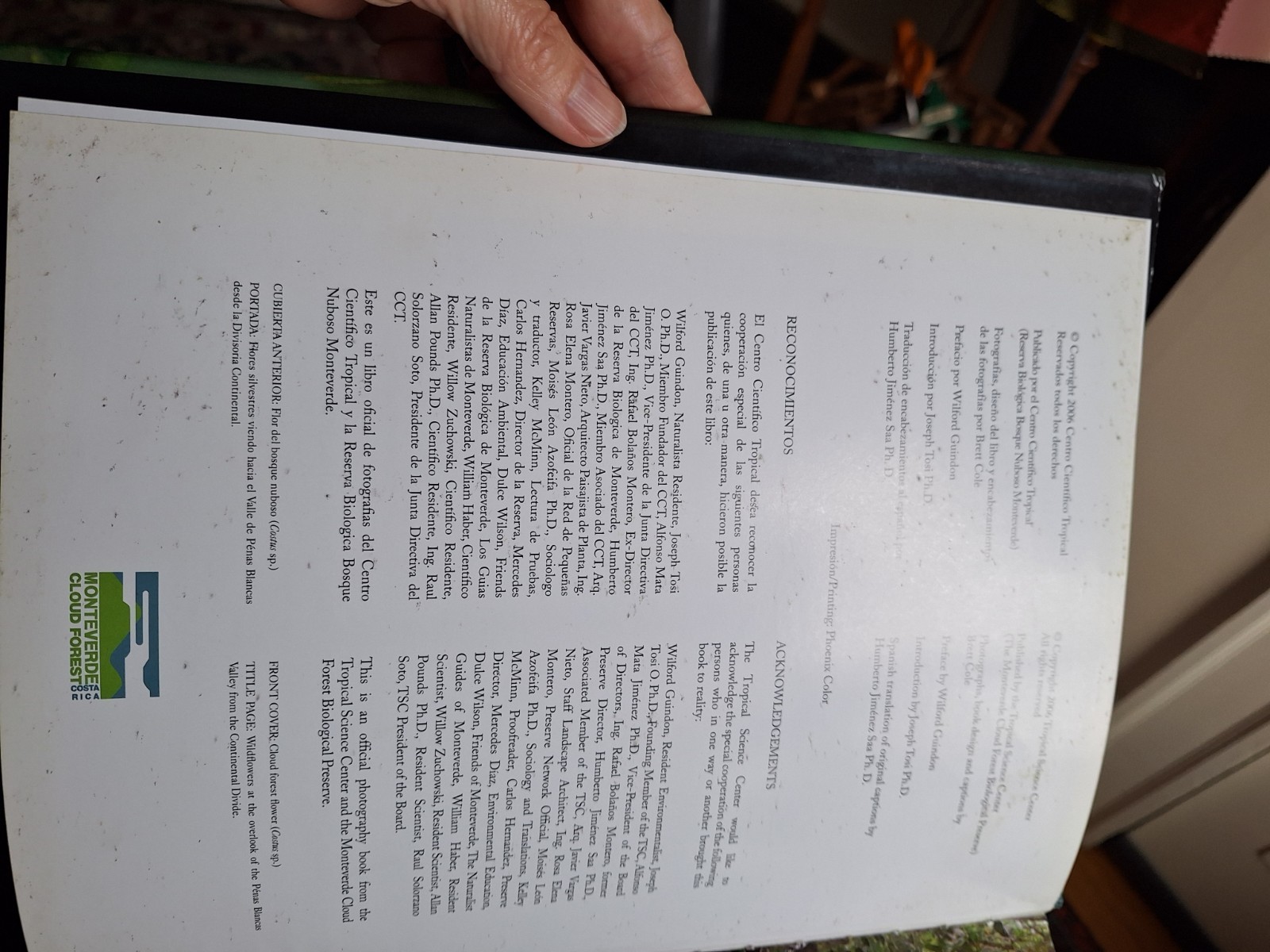 Monteverde: Cloud Forest Preserve Hardcover. English & Spanish, 152 pages