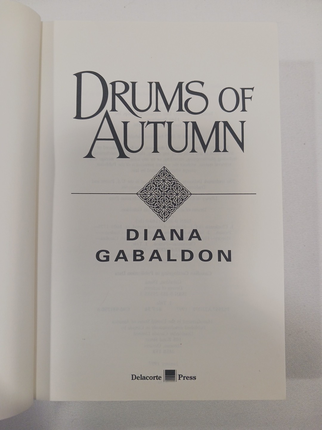 Drums Of Autumn Diana Gabaldon Outlander 1997 HARDCOVER 1st Edition 2nd Print VG