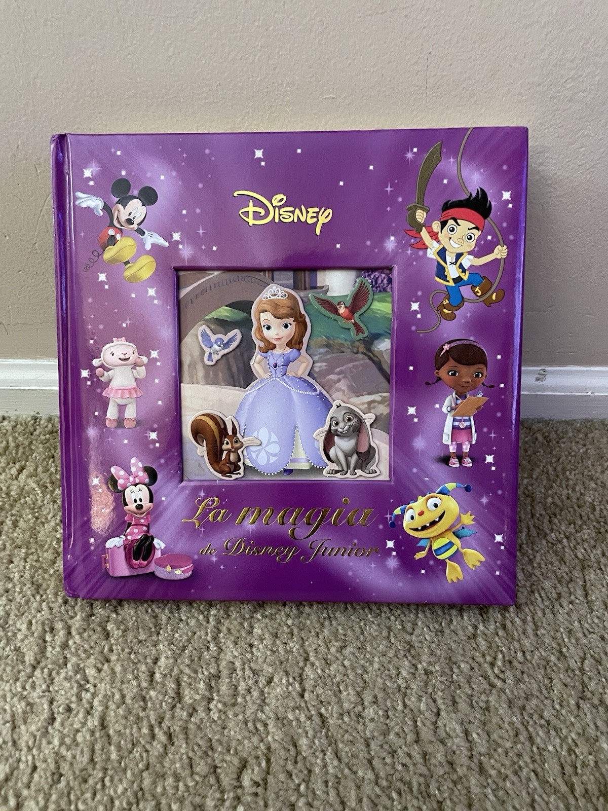 LIBRO DE CUENTOS DISNEY “LA MAGIA DE DISNEY JUNIOR”, EN ESPAÑOL