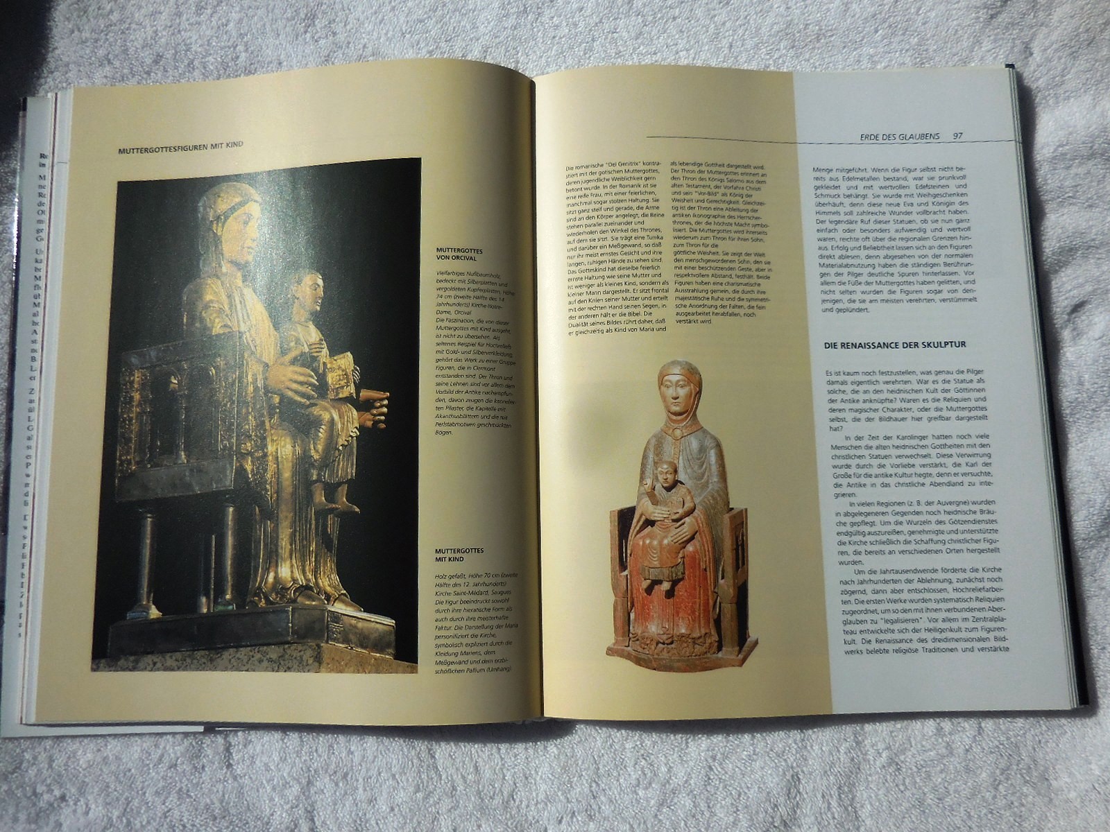 Romanesque Cathedrals & Art Treasures in France (GERMAN) Romanische Kathedralen