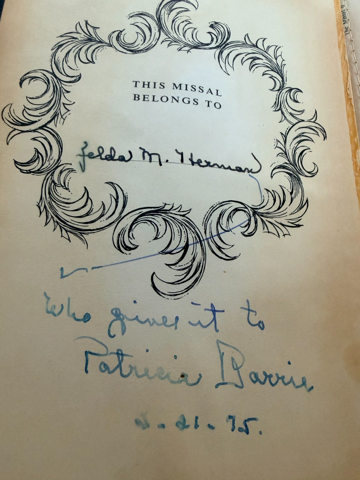 The Fulton J. Sheen Sunday Missal Hawthorn Books 1961 English Latin Catholic VTG