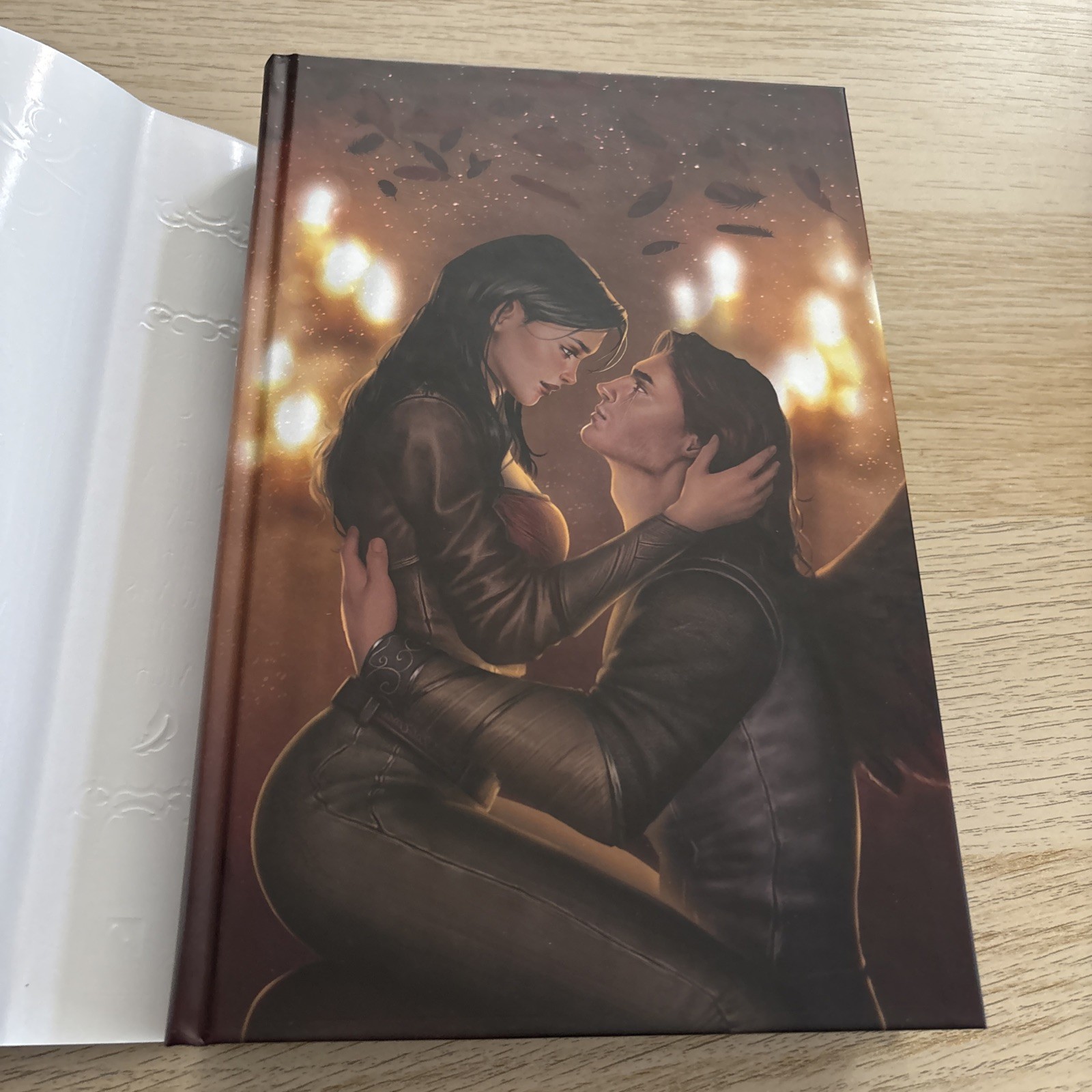 Signed Fairyloot Crowns Of Nyaxia (#1-2) Carissa Broadbent Sprayed Edges