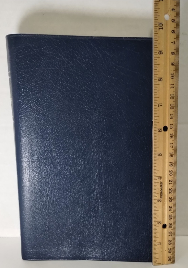 The Living Insights Study Bible NIV Zondervan Bonded Leather 1996 Swindoll Navy