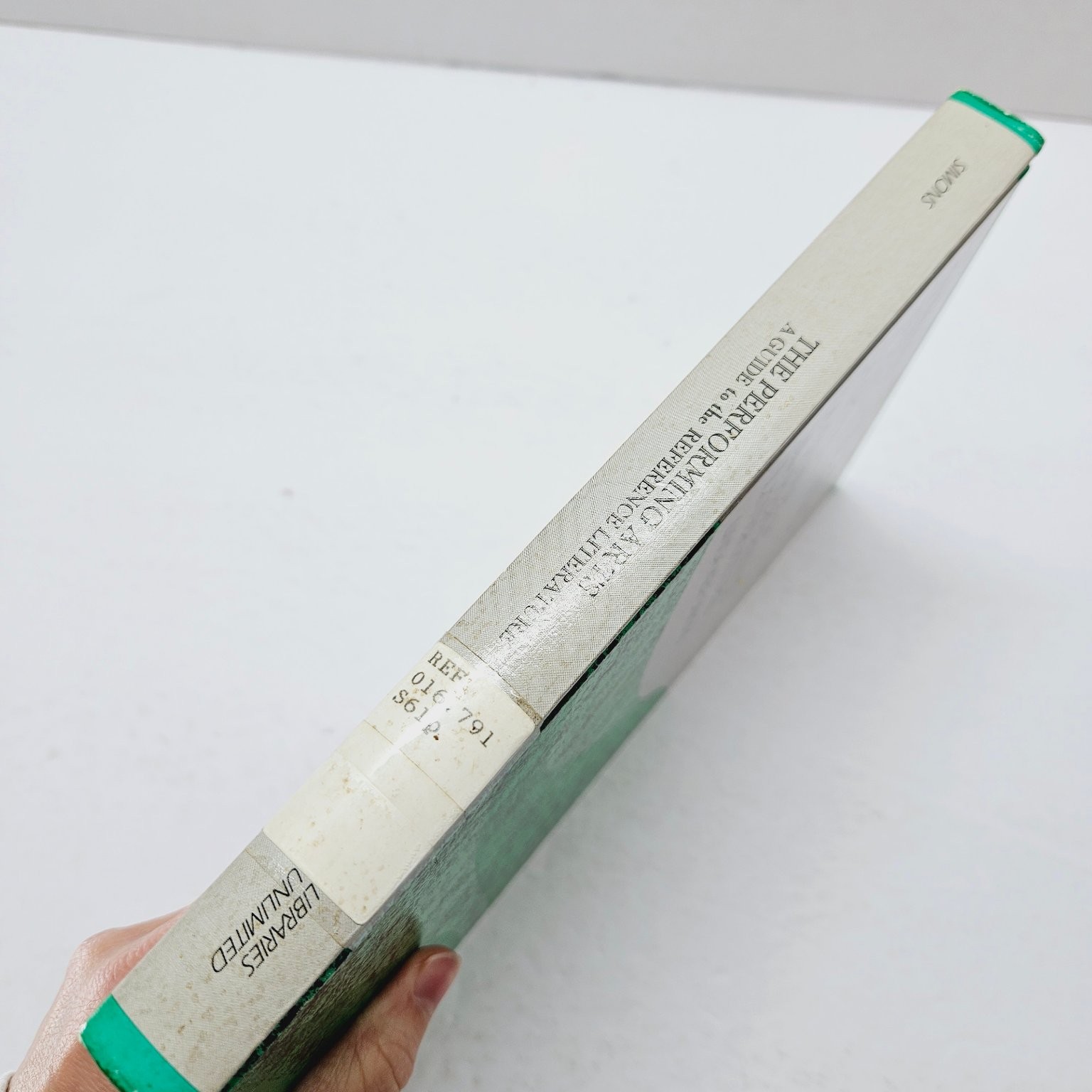 Performing Arts Reference Literature Linda Keir Simons 1994 HC Ex-Lib