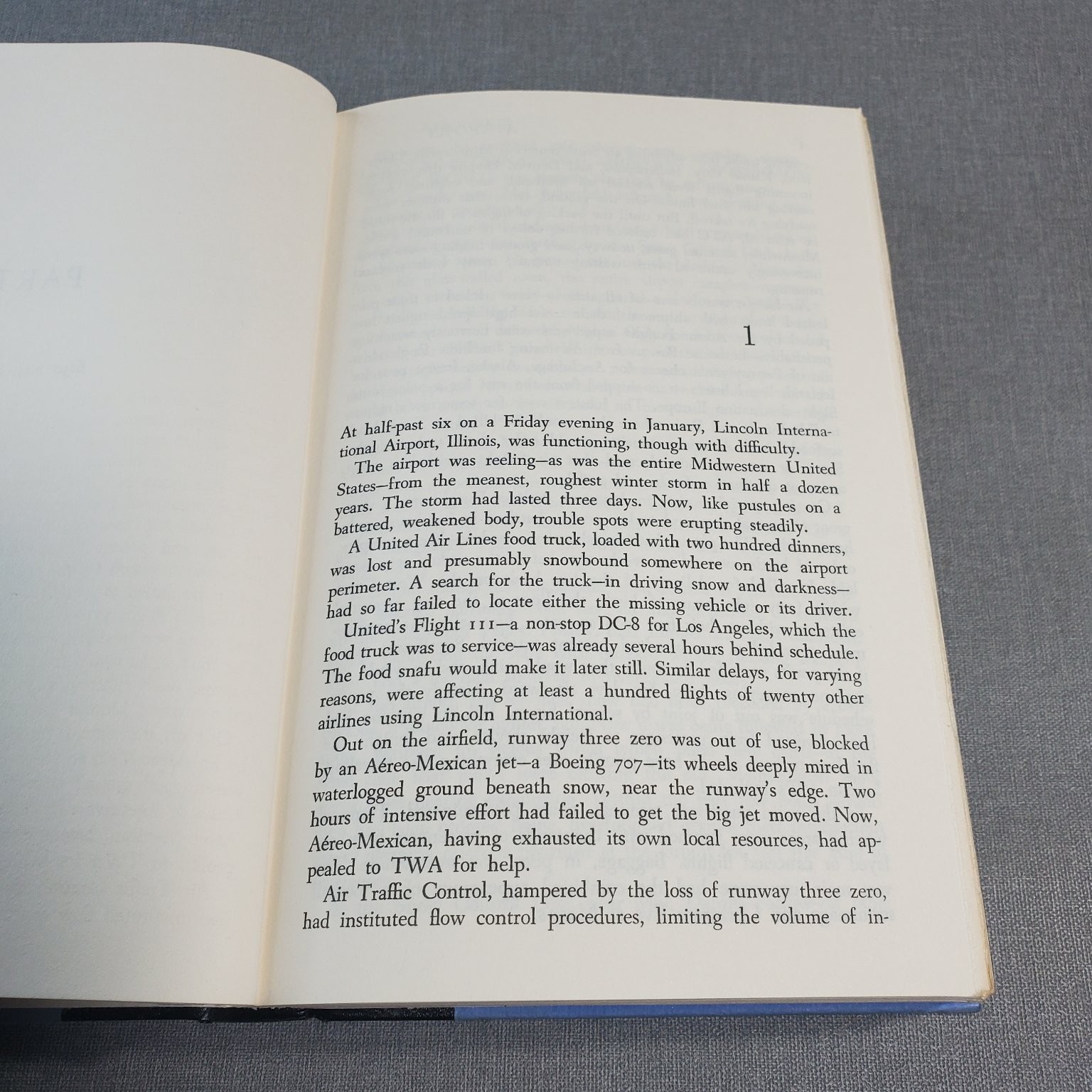 Airport Arthur Hailey 1968 First Edition Doubleday Aviation Thriller Signed
