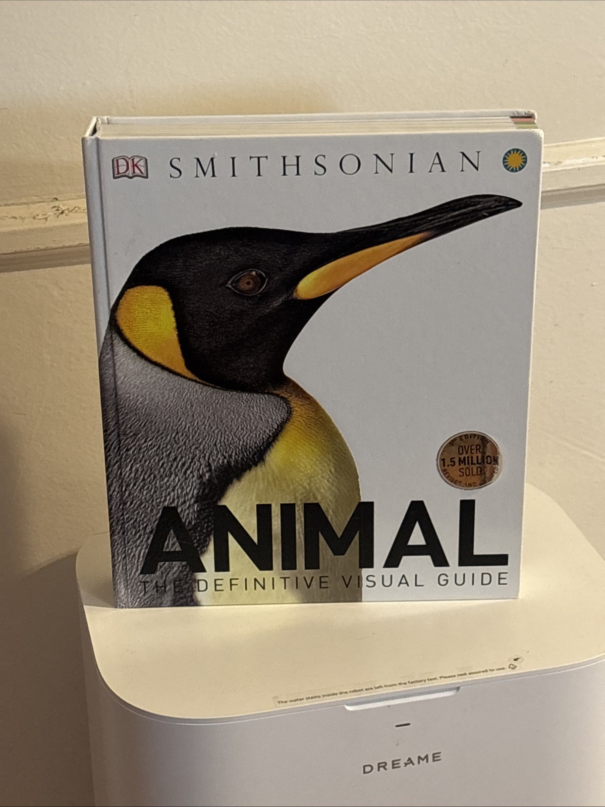 Animal: The Definitive Visual Guide / 632 Pages / Published 2017