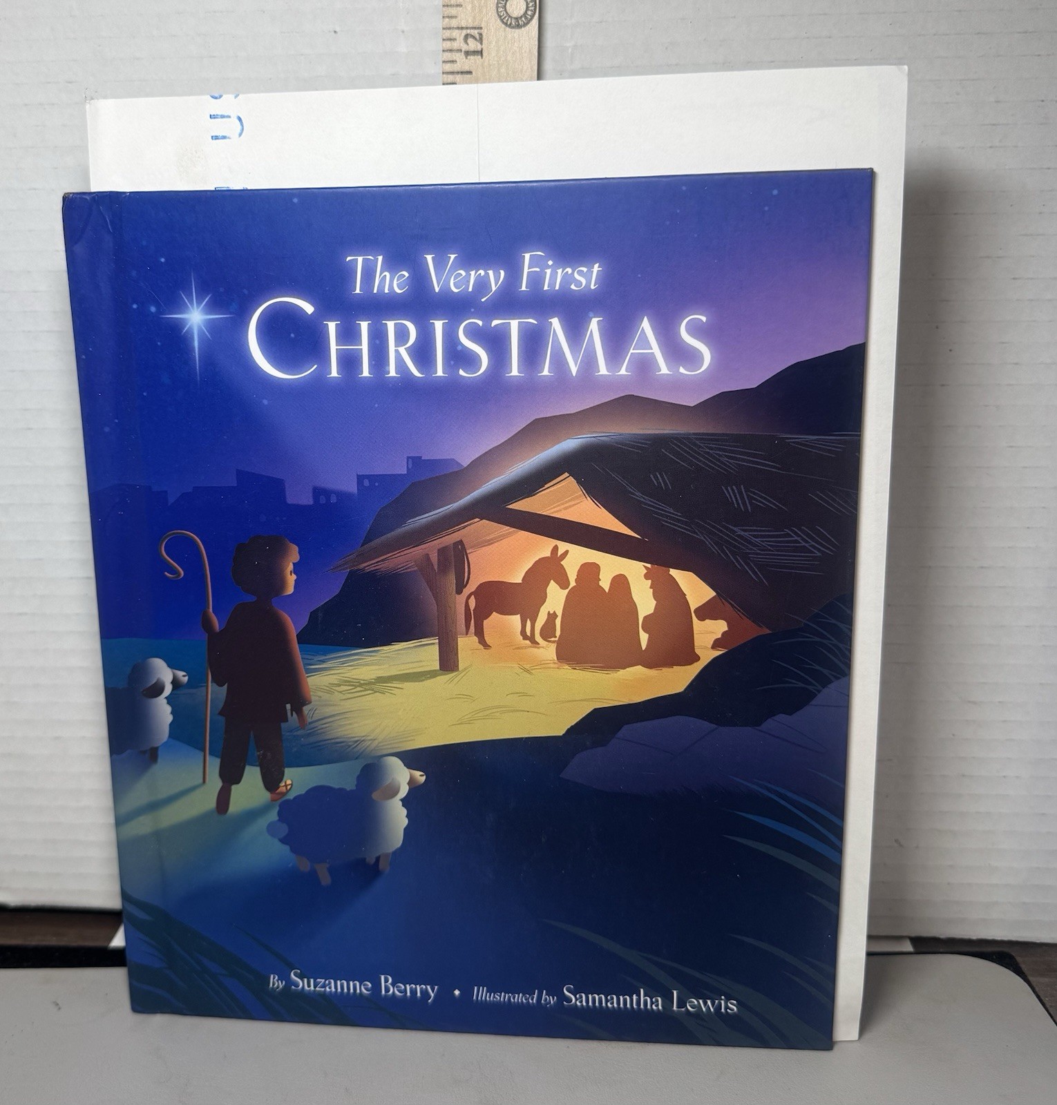 First Christmas (Little Sunbeams) by Holly Berry Byrd (2017, Children’s Board…
