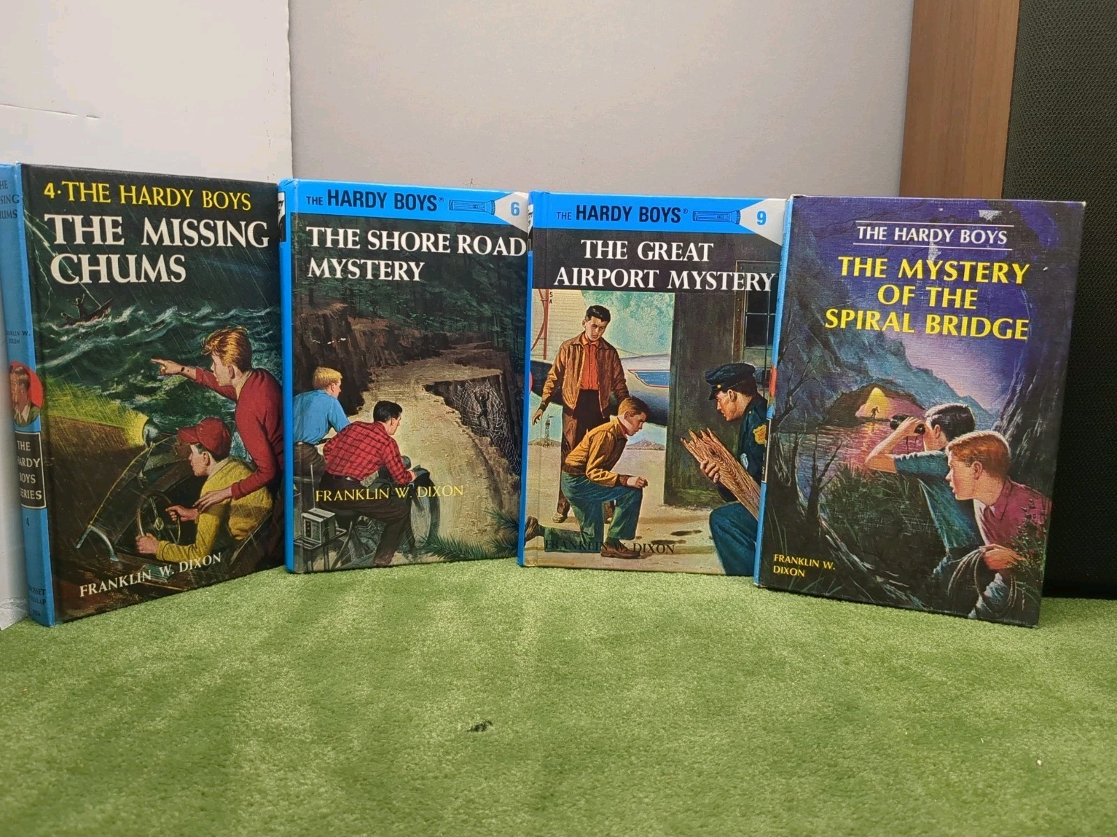 Lot of 4 1960’s The Hardy Boys Series Hard Cover Mystery Books