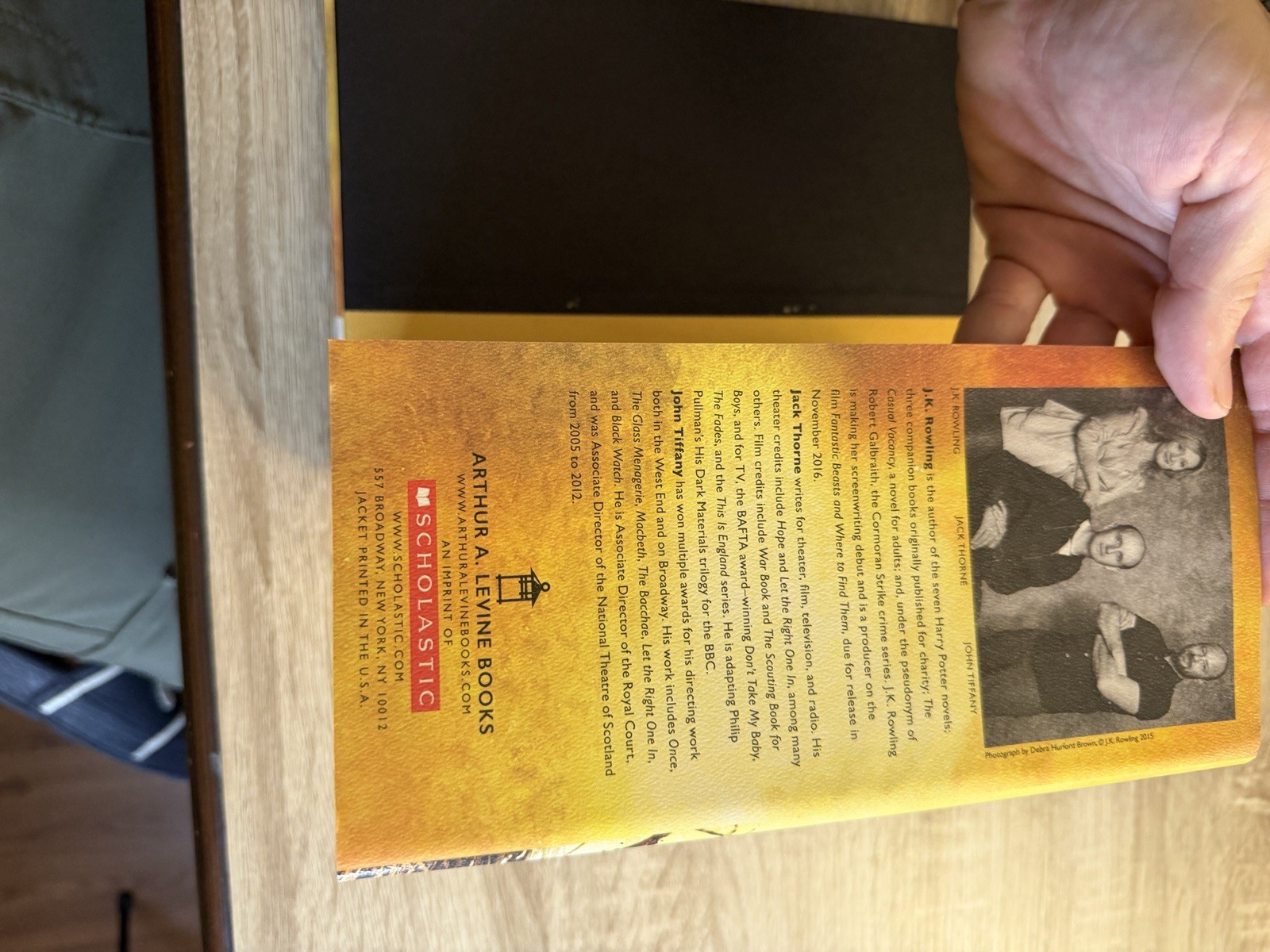 Harry Potter and the Cursed Child – Parts One & Two : The Official Script…