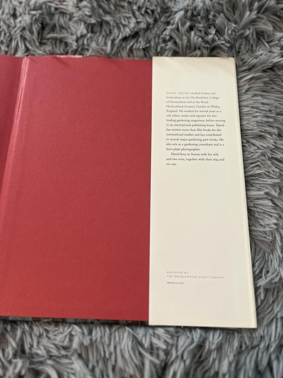 Roses David Squire Gardening Book Practical Guide Flowers Hardcover 1995 Vintage