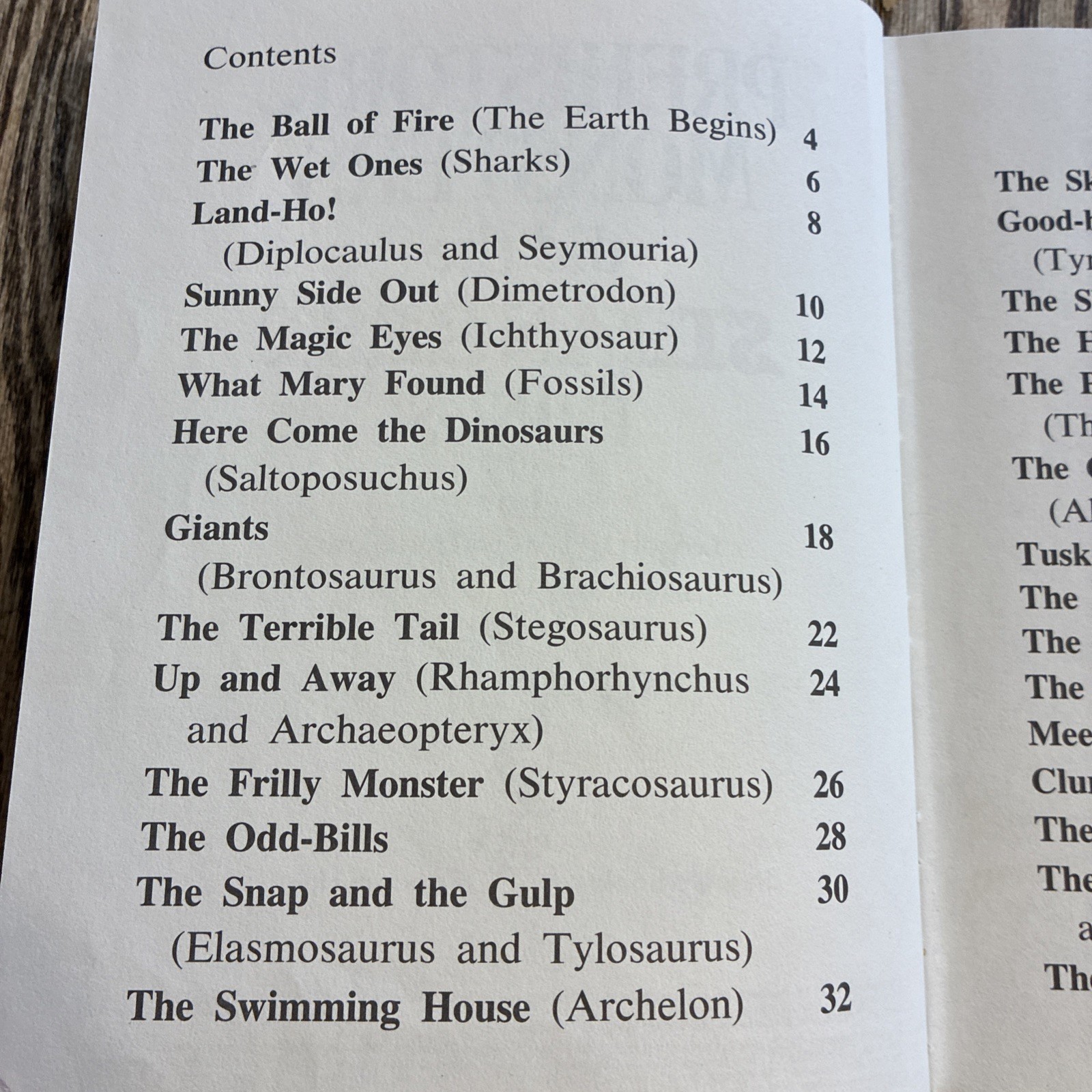 Prehistoric Monsters Did the Strangest Things (Step-Up Books) by Leonora Hornblo